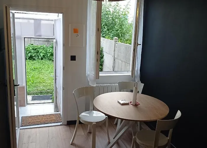 別荘 Maisonnette Confort Parking Prive *