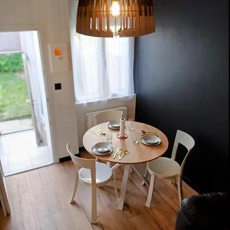 Maisonnette Confort Parking Prive Брест