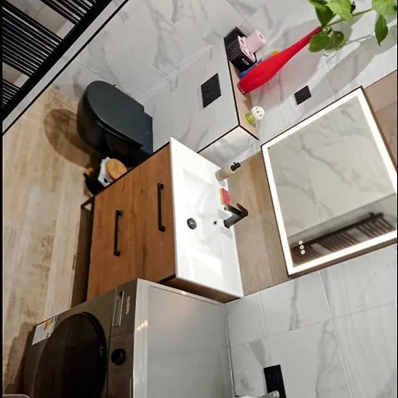 Maisonnette Confort Parking Prive Будинок відпочинку