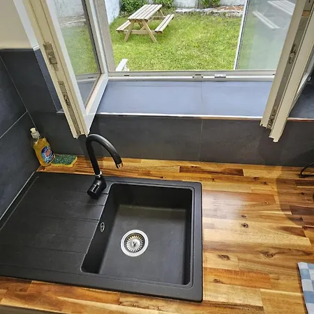 Maisonnette Confort Parking Prive Брест
